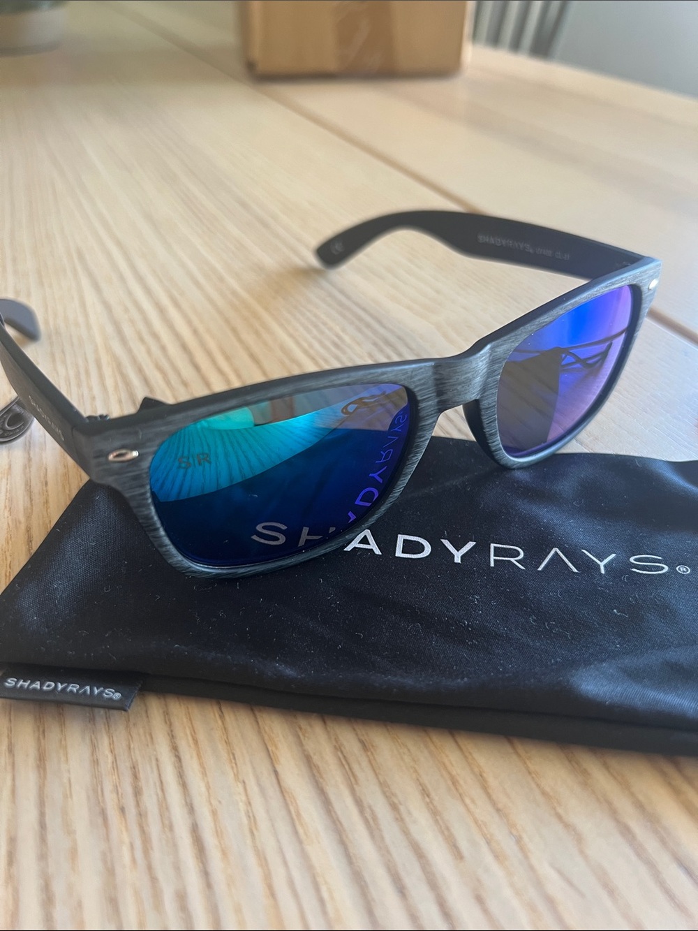 Shady Rays Classic Original polarized Sunglasses - Gray with Blue Mirror Lenses